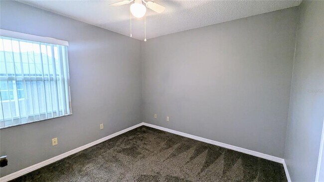 Building Photo - 926 Chelsea Way
