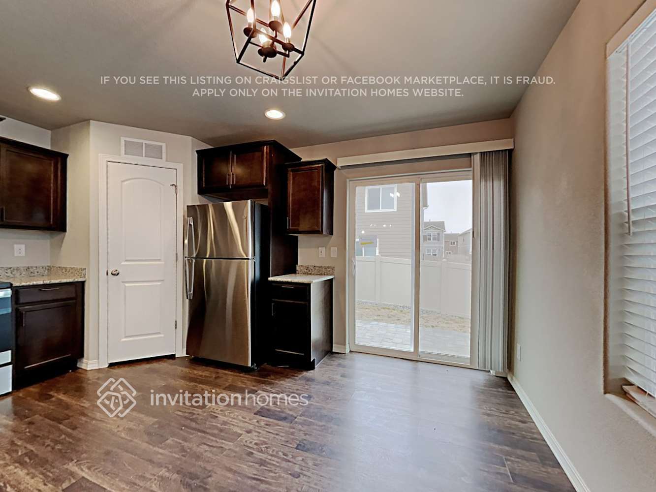 Building Photo - 10976 Quercia Cir