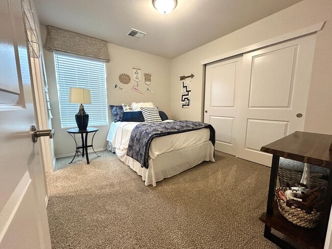 Building Photo - 1218 Tierra Verde Loop