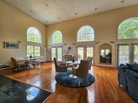 Building Photo - SPACIOUS LUXURY HOME WITH IN-LAW SUITE! [F...