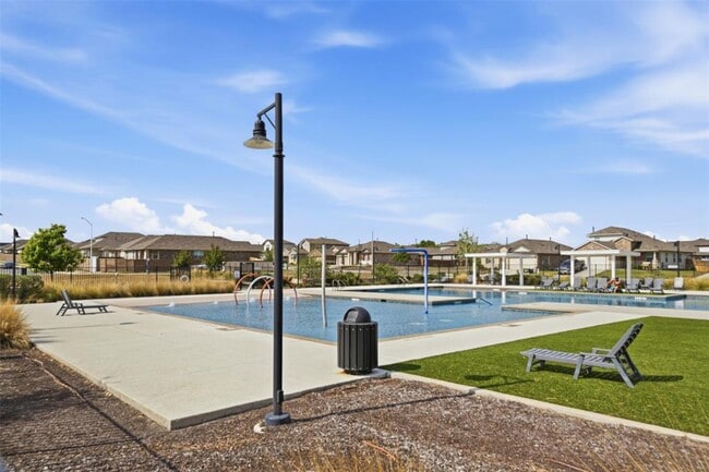 Building Photo - 514 Globe Mallow Cir