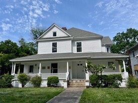 Building Photo - 126 Tate St