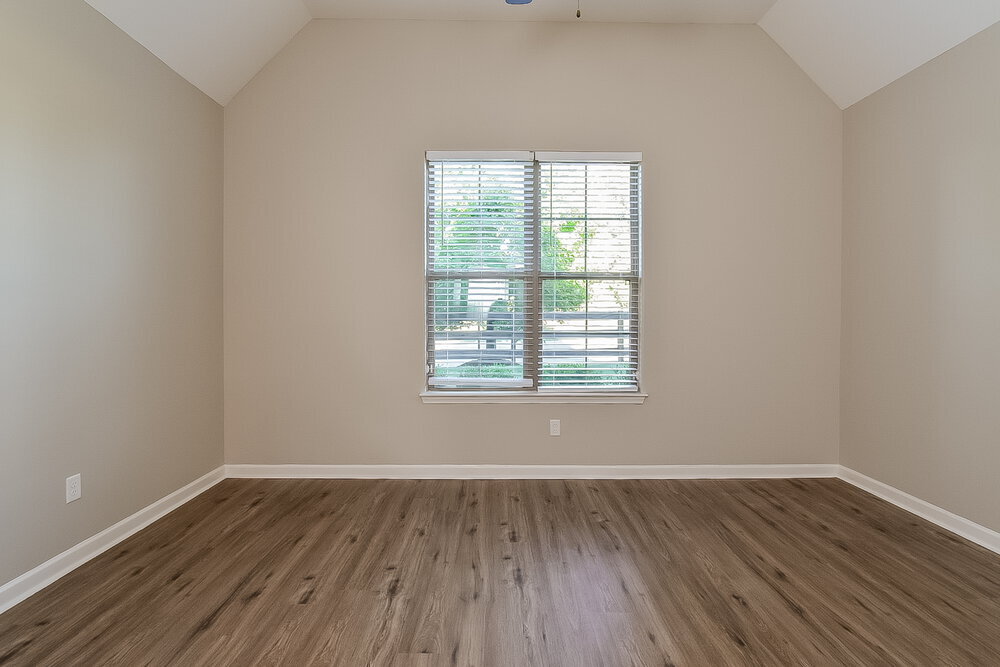 Building Photo - 6893 Raleigh Lagrange Rd