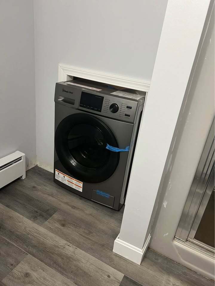 Building Photo - 15 Bouchard Ave