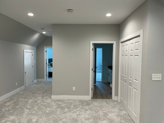 Building Photo - 6 Bedroom 4 Bathroom House in Supply NC-Unfurnished