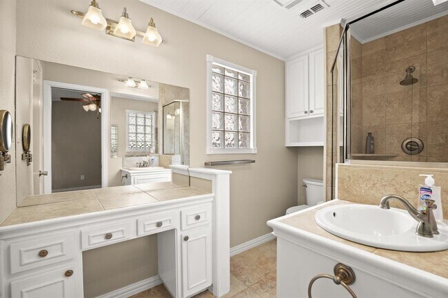 Building Photo - 11604 Windermere Meadows