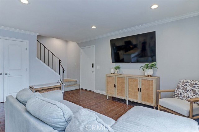 Building Photo - 1650 Iowa St