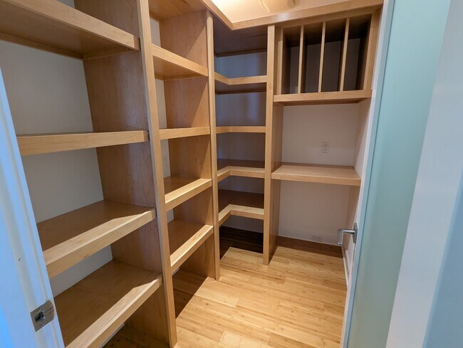 Building Photo - 68-3548 Apau Pl