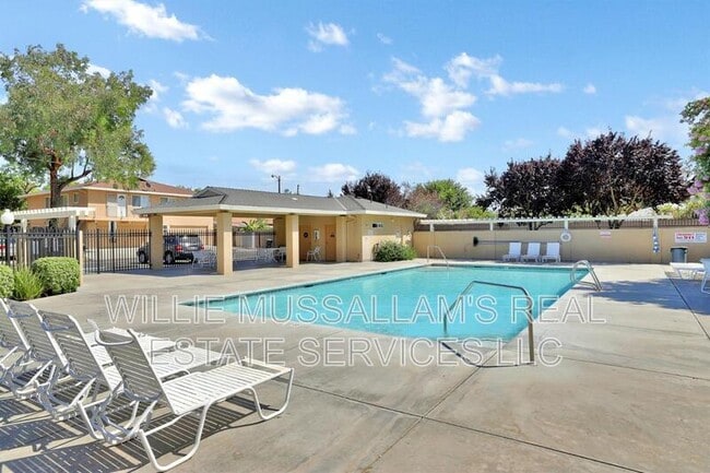 Primary Photo - 2505 Prescott Rd