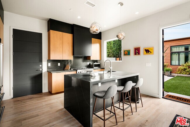 Building Photo - 4211 Ince Blvd