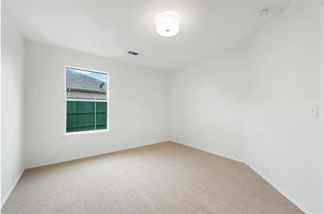 Building Photo - 1331 Primrose Dr