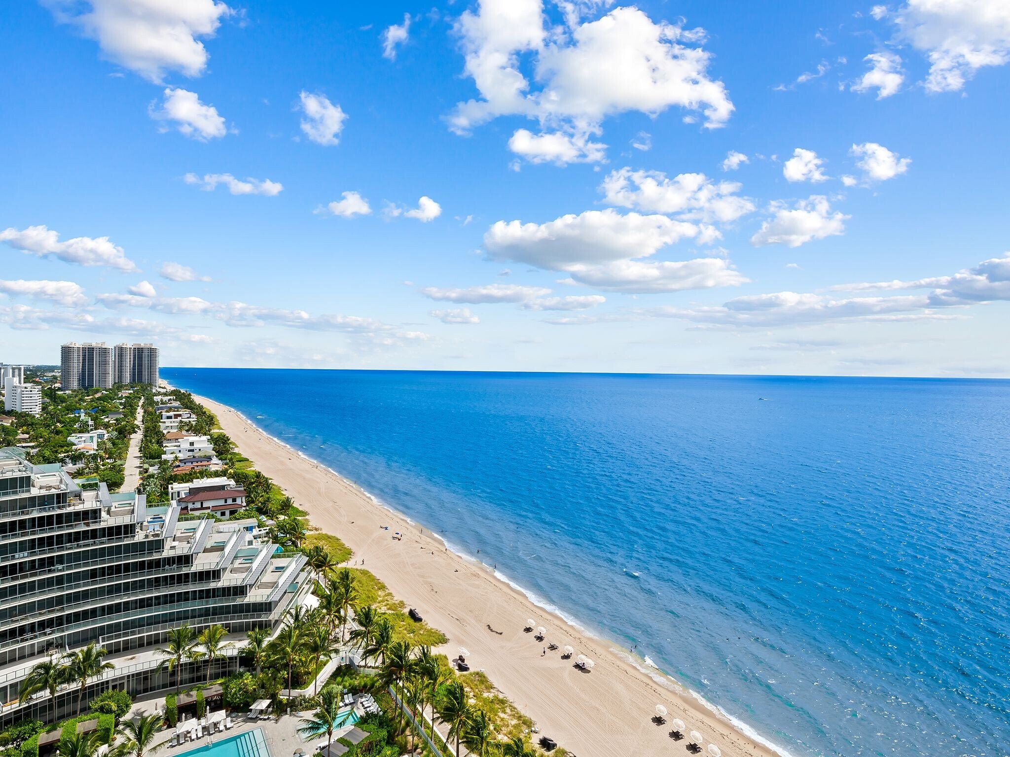 Building Photo - 2110 N Ocean Blvd