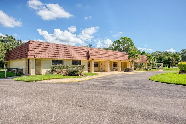 Building Photo - 89 Cypress Dr