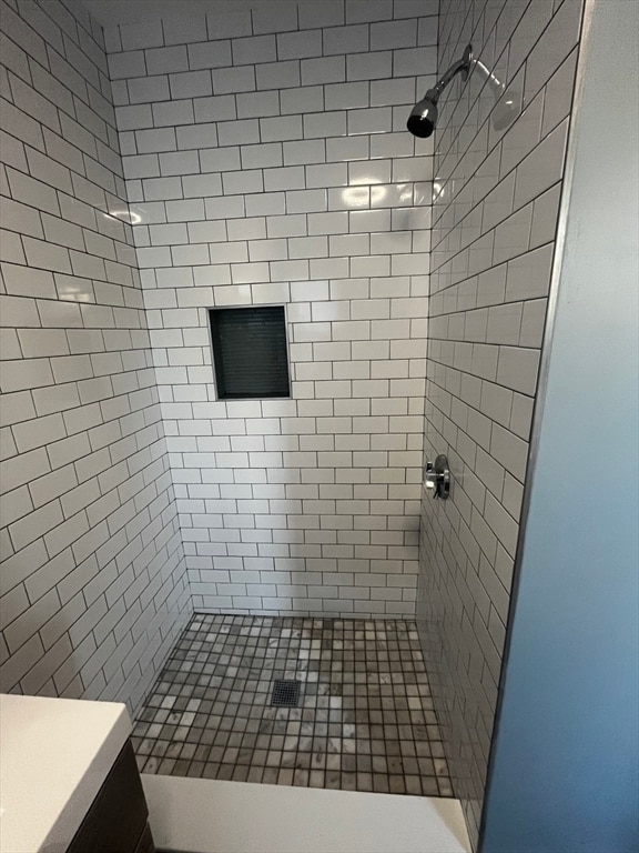 Building Photo - 100 Tyler St