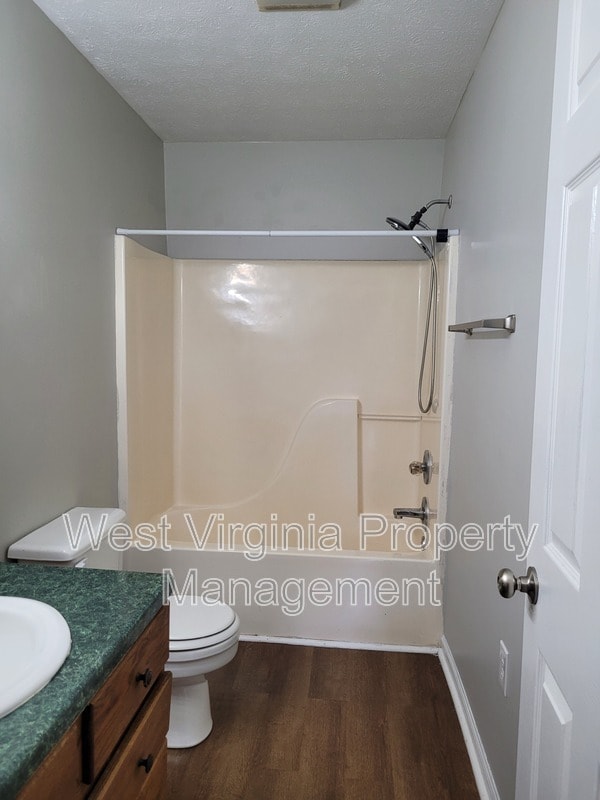 Building Photo - 3751 Summerlee Rd