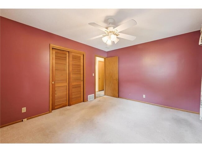 Building Photo - 9010 61st 1/2 Ave N