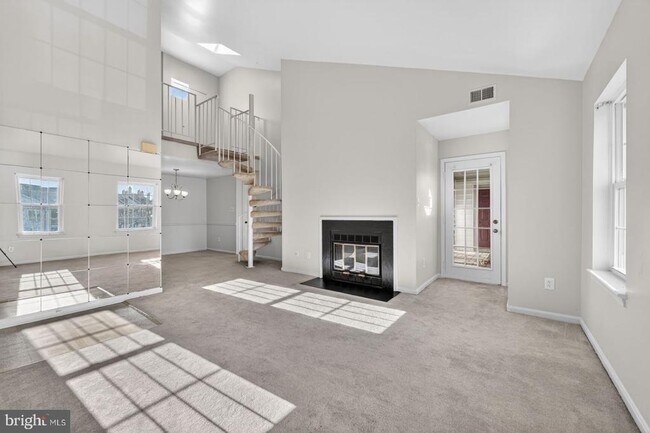 Building Photo - 6903 Sandra Marie Cir