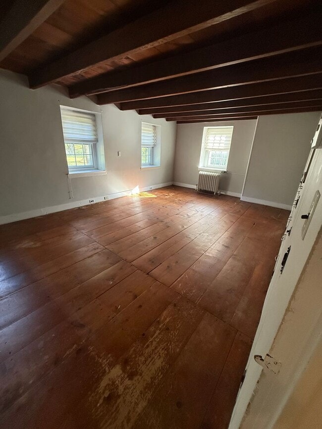 Building Photo - Charming Doylestown Modern Farmhouse & Barn