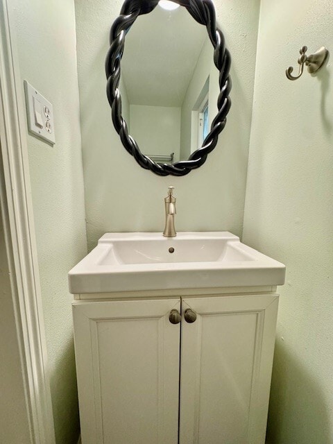 Building Photo - 5434 Roundtree Ct