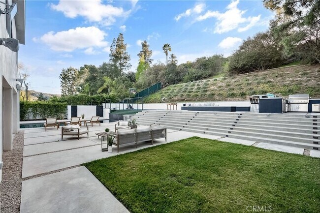 Building Photo - 4001 Coldstream Terrace