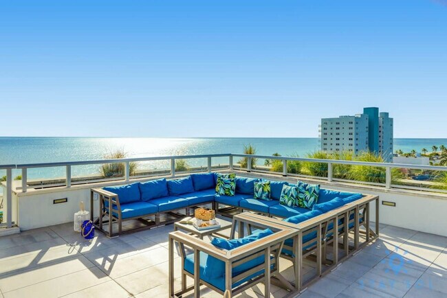 Building Photo - 777 N Ocean Dr