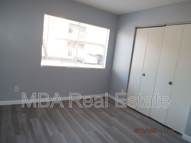 Building Photo - 2832 E Le Marche Ave