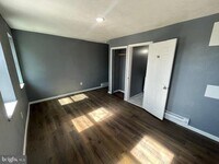 Building Photo - 1066 W Fayette St