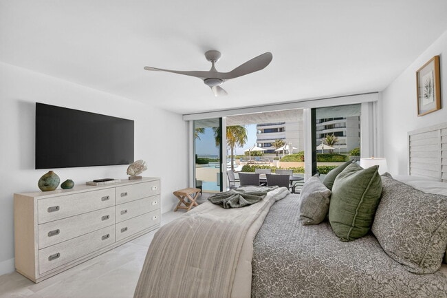 Building Photo - 3546 S Ocean Blvd