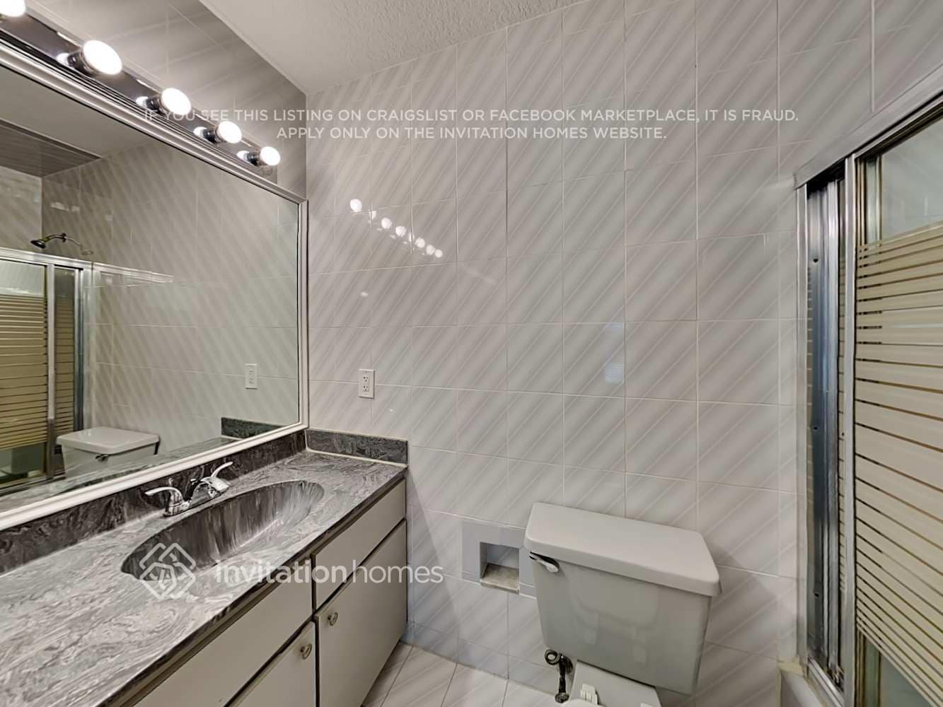 Building Photo - 147 Heron Pkwy