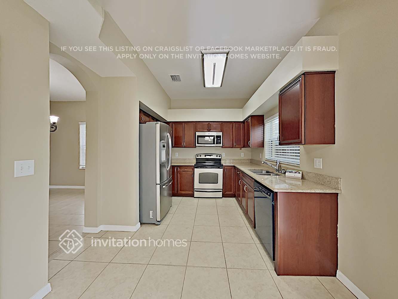 Building Photo - 1807 Sweetspire Dr