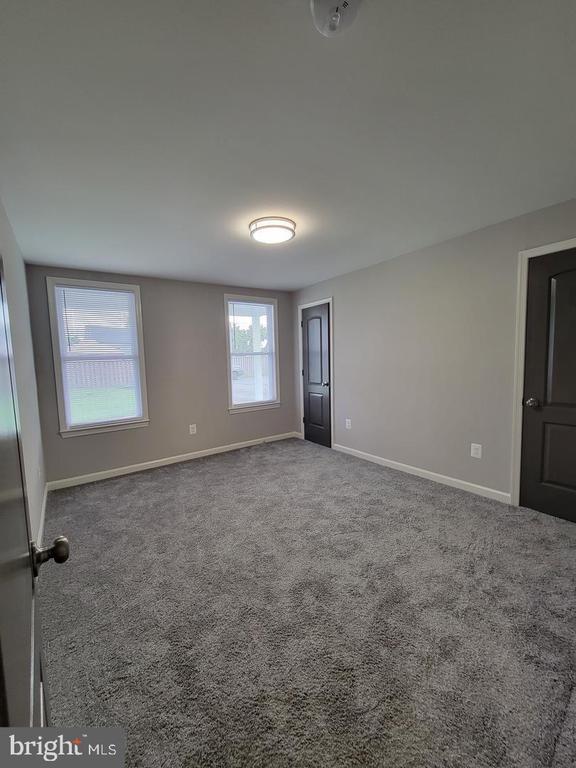 Building Photo - 9145 Old Scaggsville Rd