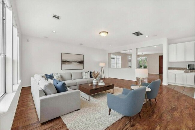 Building Photo - 21454 Piralta Ridge Ln