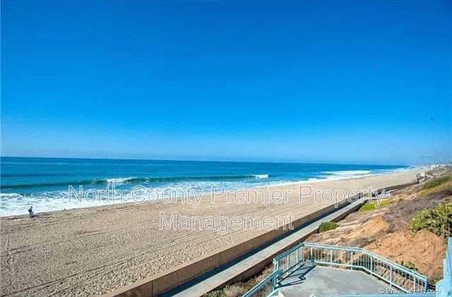 Building Photo - 256 Juniper Ave