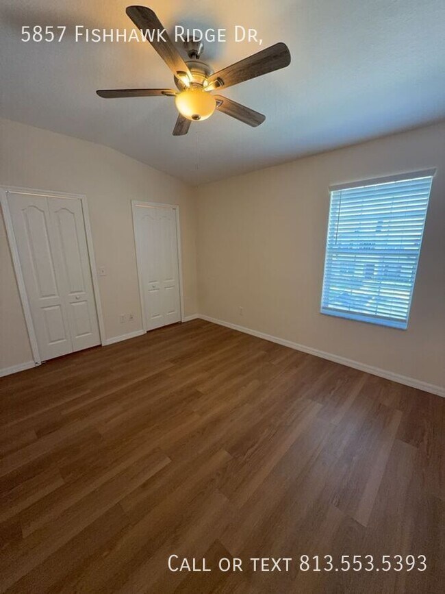 Building Photo - 5857 Fishhawk Ridge Dr