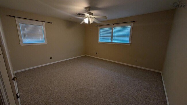 Building Photo - 2501 N Leighton Cir