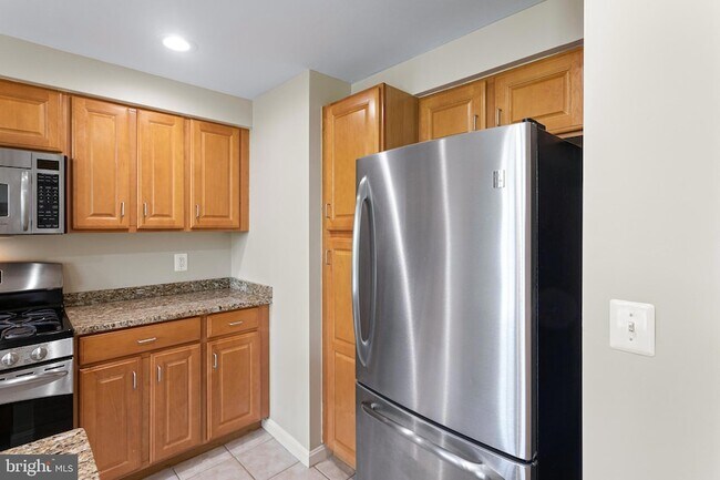 Building Photo - 4480 Market Commons Dr