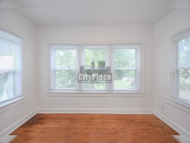 Building Photo - 3261 Carrollton Ave