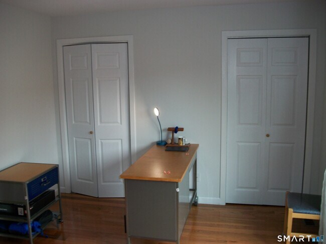 Building Photo - 95 Audubon St