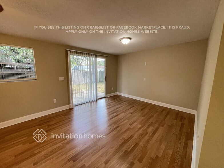 Building Photo - 8505 Temple Park Dr