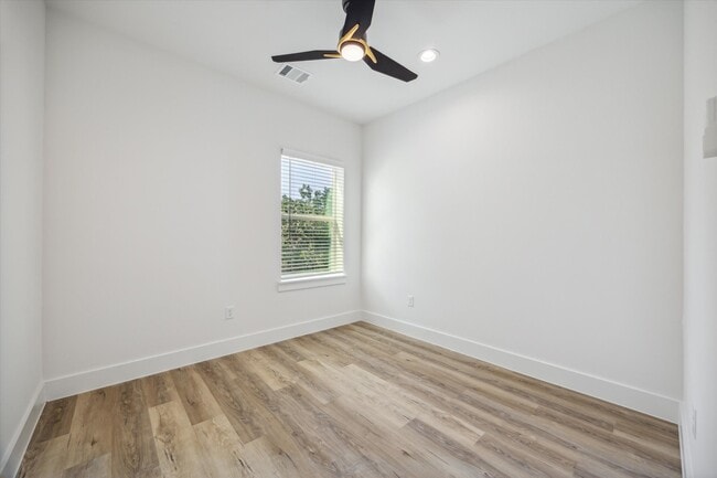 Building Photo - 8412 Vera Lou St