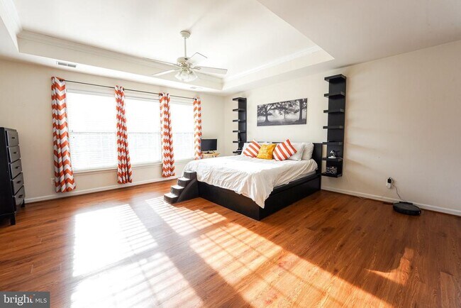 Building Photo - 6046 Smooth Stone Pl