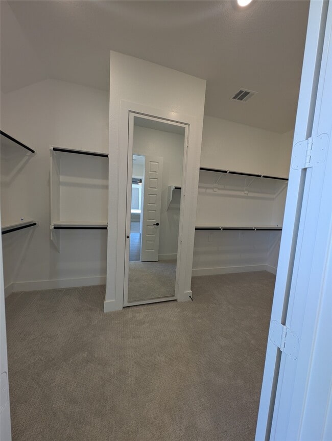 Building Photo - 13826 Arroyo Grande Dr