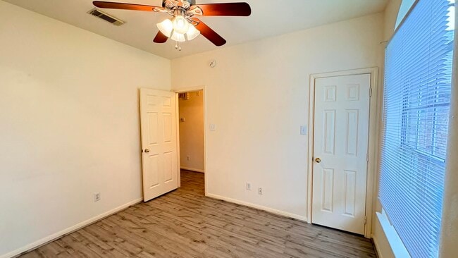 Building Photo - 12918 Stratford Mill Ln