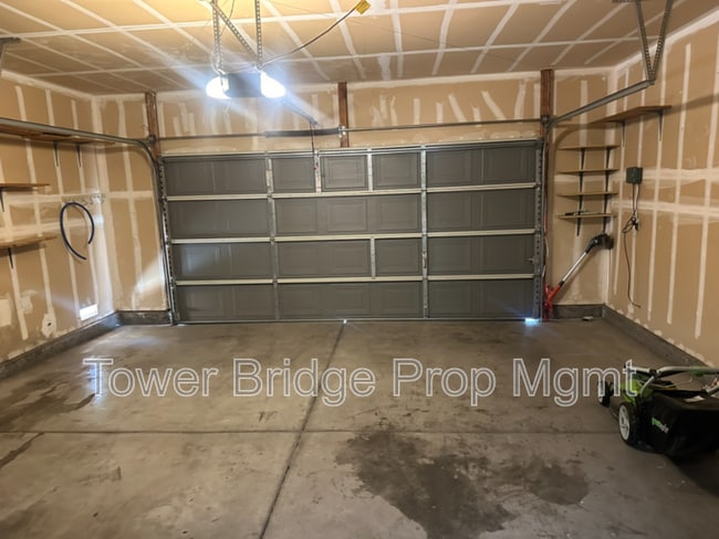 Building Photo - 3163 White Fish Bay St