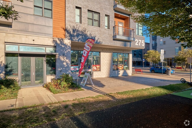 Building Photo - Union Square