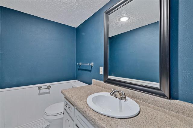 Building Photo - 5426 Winton St