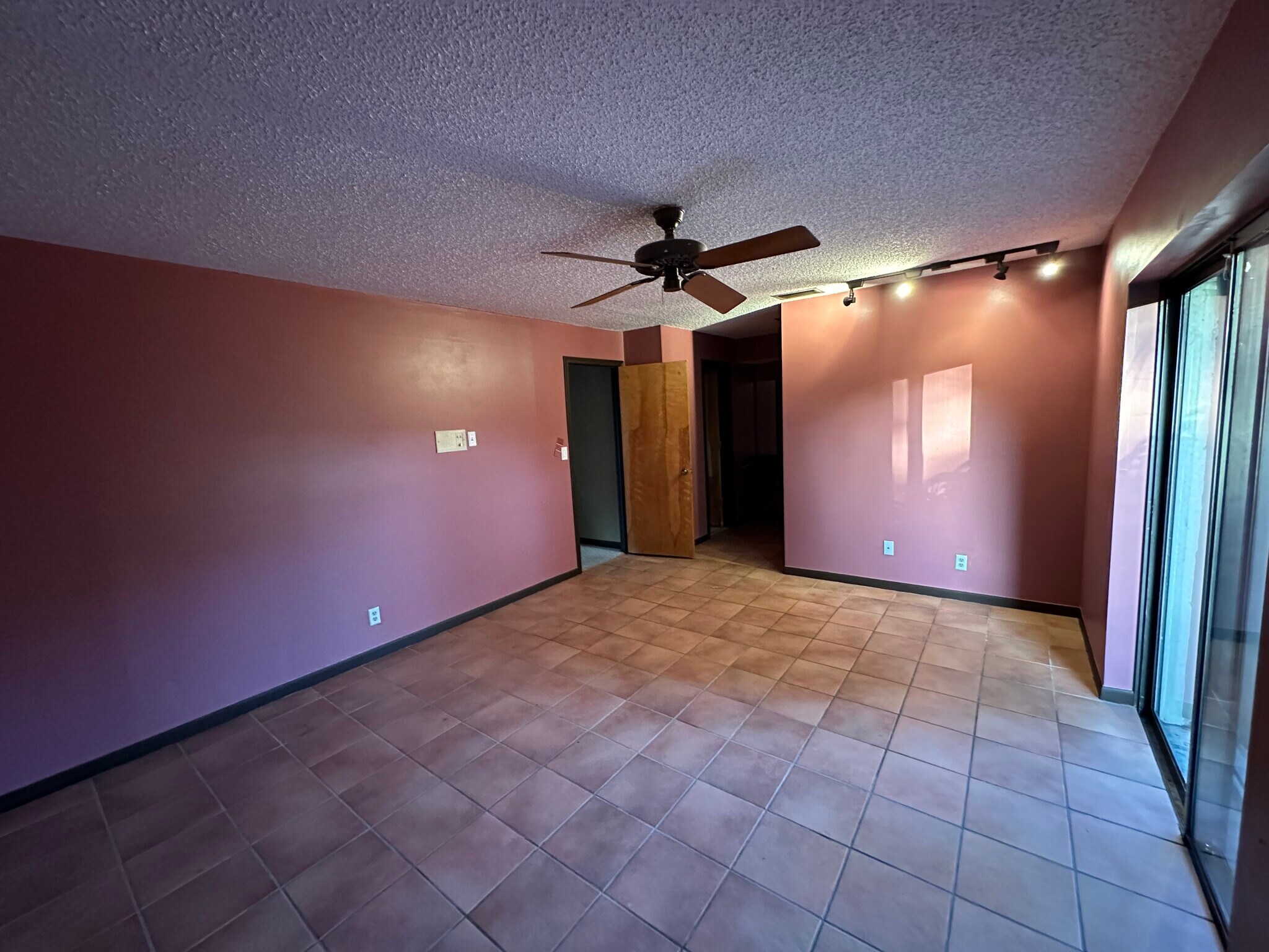 Building Photo - 11413 SW 110th Ln