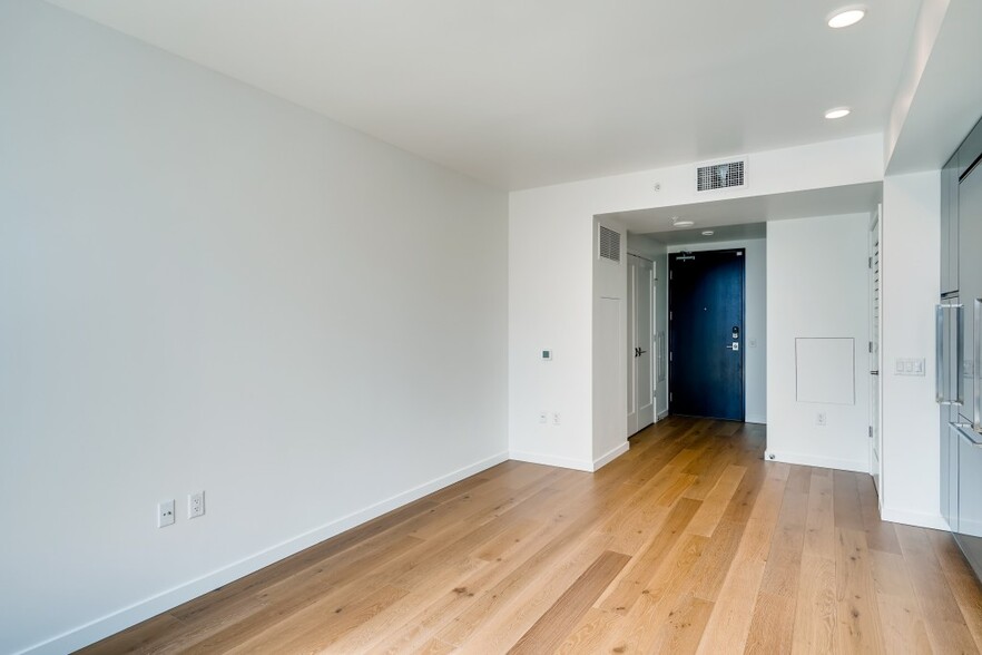 Building Photo - 1808 Minor Ave