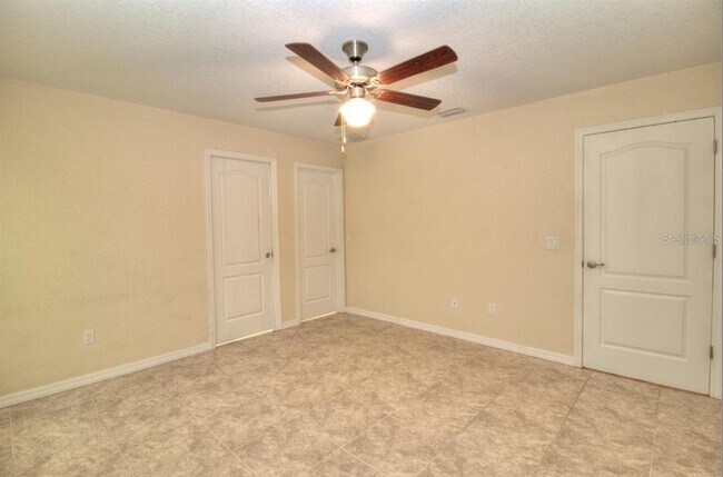 Building Photo - 13 Hemlock Trace Ct