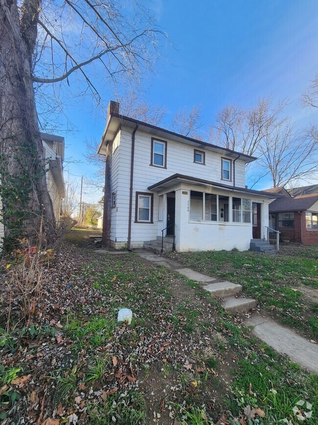 Building Photo - WESTSIDE 2 BEDROOM DUPLEX on Harding and 2...